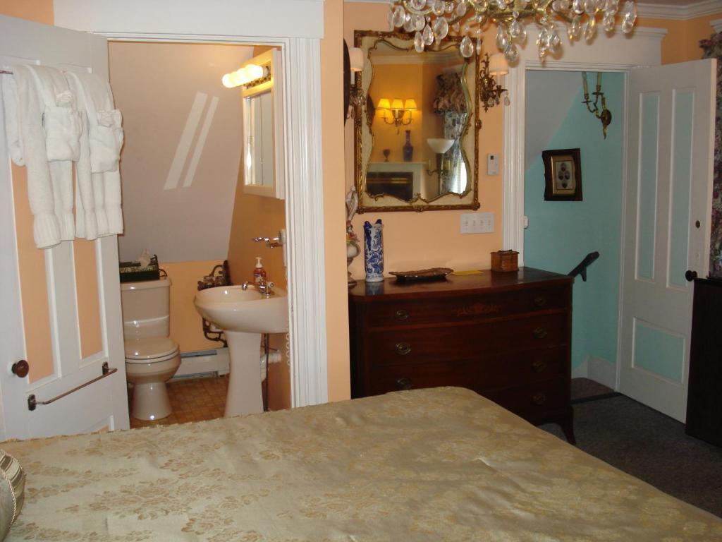 The Bradford Carver Guest House Провинстаун Стая снимка